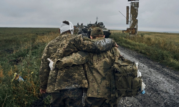 Nga tiếp tục rút khỏi Đông Bắc Ukraina khi Kyiv lấn tới