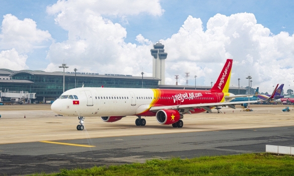 Vietjet chào bán cổ phiếu riêng lẻ với giá 135.000 đồng/cp, thu gần 4.700 tỷ đồng