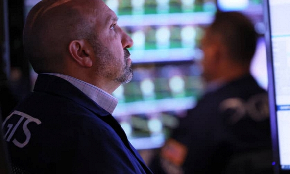 Chứng khoán thế giới 'nhích' nhẹ trước một loạt dữ liệu kinh tế mới