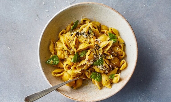 Món ngon mỗi ngày: Pasta bí ngòi caramel