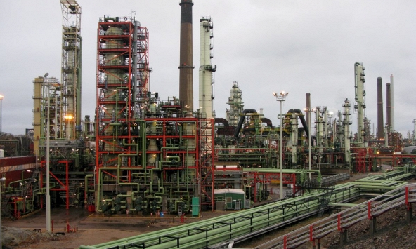 Giá xăng dầu hôm nay 20/9: Tăng trở lại nhờ tín hiệu từ Trung Quốc