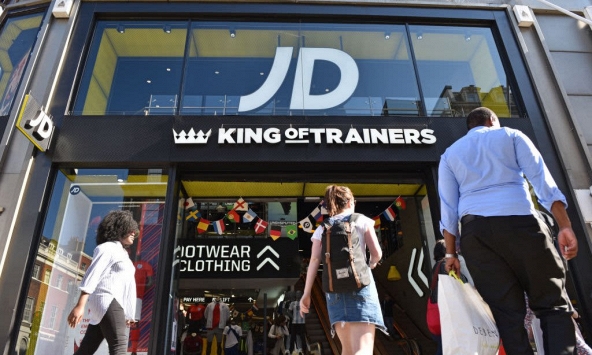 Vì sao thị trường tài chính rơi vào tình trạng bán tháo?