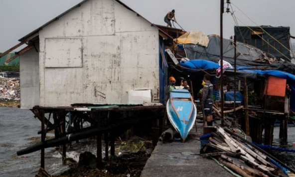 Philippines đóng cửa trường học, cắt điện khi siêu bão Noru đổ bộ lần 2