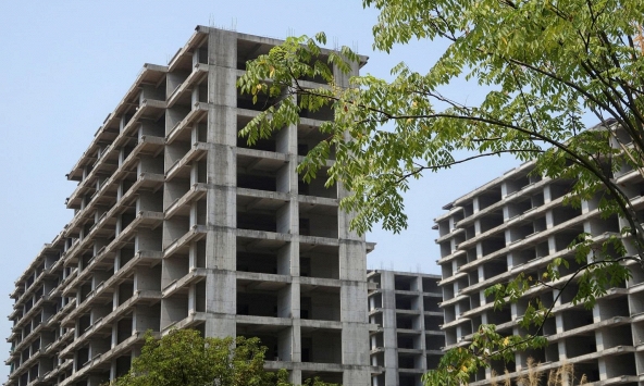 Người mua nhà ở Trung Quốc đang 'ôm' các tài sản 'mục nát' chưa hoàn thiện