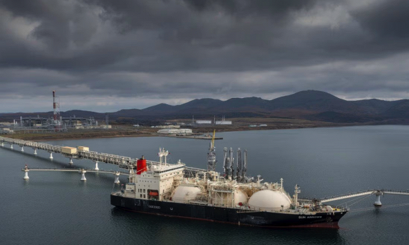 Vì sao Nhật Bản, Hàn Quốc, Đài Loan mua nhiên liệu của Nga nhưng ít bị chỉ trích hơn Ấn Độ?