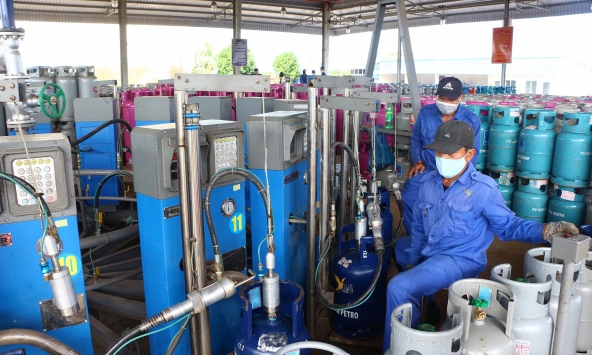 Khuyến nghị cổ phiếu 29/9: FPT, VSH, GAS, DBD, MWG, BMP, NTP