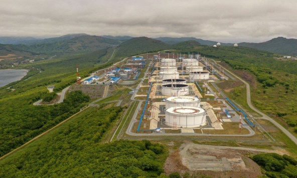 Giá xăng dầu hôm nay 28/9: Dầu tăng do nguồn cung cắt giảm