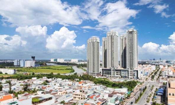 Dòng tiền sẽ quay trở lại thị trường bất động sản trong dài hạn