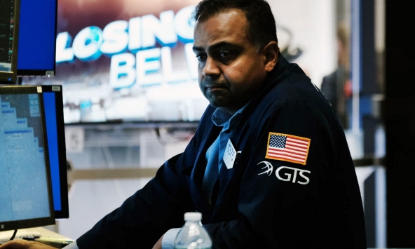 Chứng khoán thế giới vẫn không có dấu hiệu tích cực