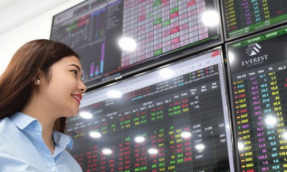 Chứng khoán hôm nay 30/9: VN-Index đảo chiều tăng điểm phiên cuối tuần