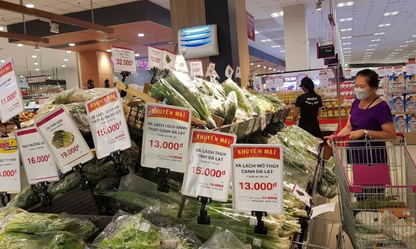 Nhiều siêu thị ở TP.HCM áp dụng khuyến mãi