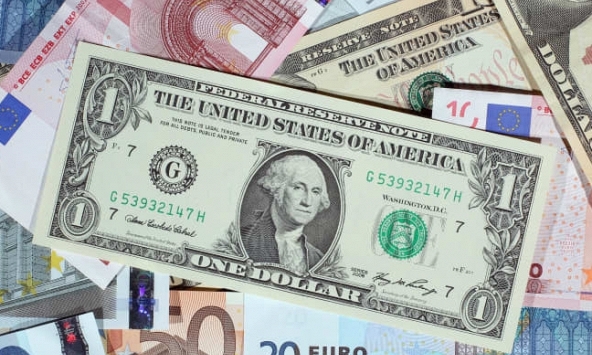 USD trượt giá trong phiên đầu tuần