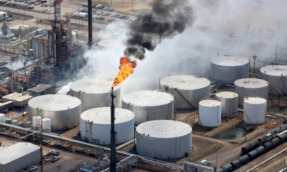 Giá xăng dầu hôm nay 7/10: Dầu thô trượt giá