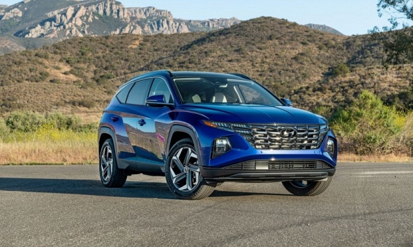 Những chiếc SUV gầm cao giá dưới 1 tỷ đồng đáng sở hữu nhất