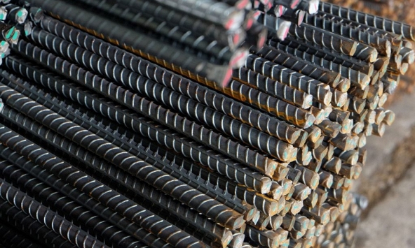 Giá quặng sắt tăng do thiếu hụt nguồn cung