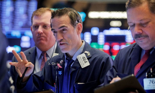 Thị trường chứng khoán châu Á tăng vọt trong phiên cuối tuần