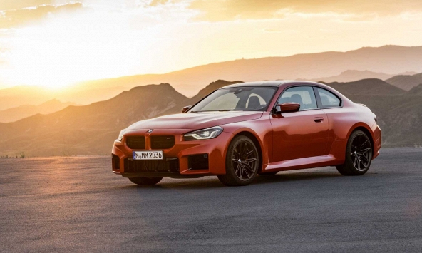 BMW M2 ra mắt phiên bản nâng cấp thế hệ mới