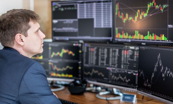 Chứng khoán hôm nay 14/10: VN-Index tăng hơn 10 điểm phiên cuối tuần