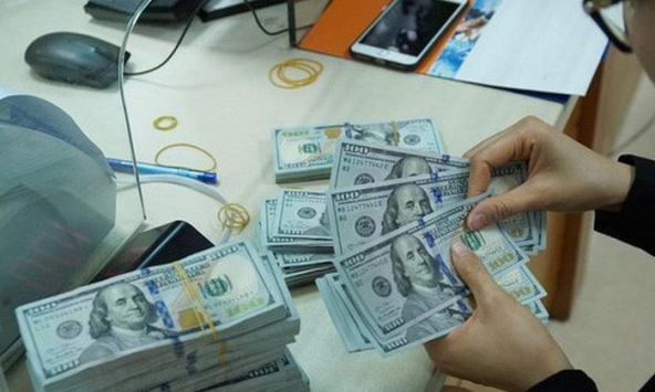 Tỷ giá ngoại tệ hôm nay 14/10: USD tiếp tục tăng mạnh