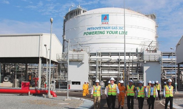 Khuyến nghị cổ phiếu 17/10: SAB, IJC, VNM, GAS, CTR