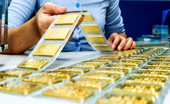Giá vàng thế giới bật tăng, SJC tăng theo?