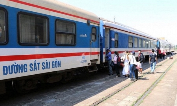 Kế hoạch mở bán hơn 176.000 vé tàu Tết Quý Mão