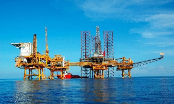 Khuyến nghị cổ phiếu 26/10: TCB, QTP, PVS, TLG, DCM, DRC