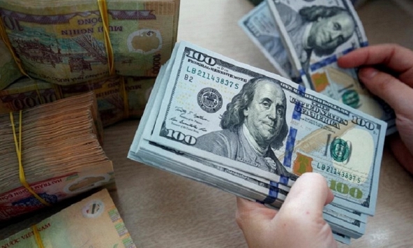 Tỷ giá USD/VNĐ lại tăng lên mức 'kịch trần'
