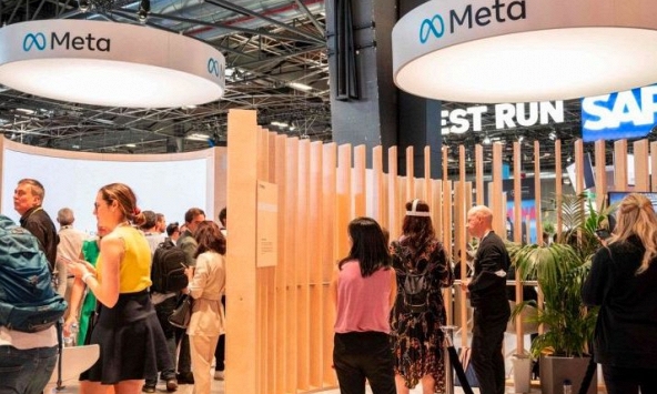 Cổ phiếu công nghệ lao dốc sau khi Alphabet và Microsoft báo cáo kết quả đáng thất vọng