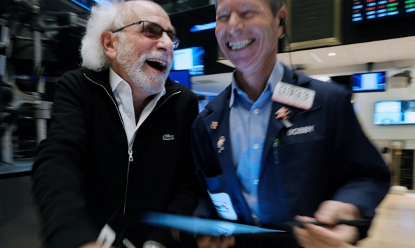 Dow Jones tăng hơn 770 điểm, hướng đến tuần chiến thắng thứ tư liên tiếp 