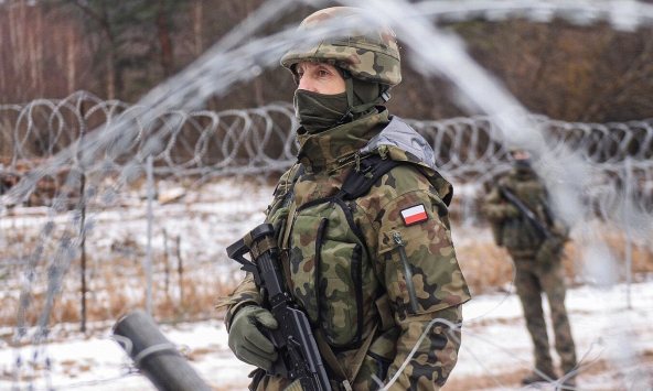 Ba Lan đang chuẩn bị bàn đạp đánh chiếm miền Tây Ukraina?