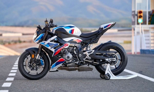 Bảng giá xe BMW Motorrad tháng 11/2022 mới nhất