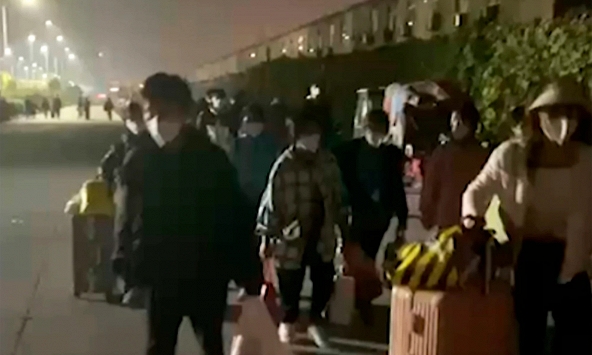 Trung Quốc: Công nhân lũ lượt rời khỏi 'thành phố iPhone'