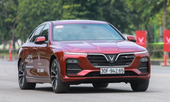 Bảng giá xe Vinfast tháng 11/2022 mới nhất