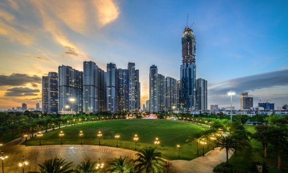 Vingroup báo lãi hơn 8.700 tỷ đồng sau 9 tháng