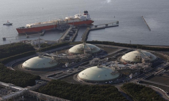 Giá xăng dầu ngày 2/11: Dầu thô tăng do nguồn cung thắt chặt