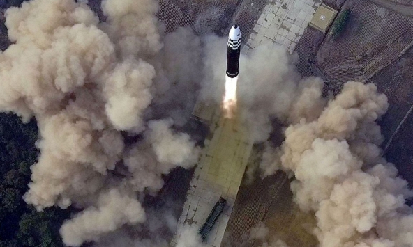 Hàn Quốc nói Triều Tiên bắn tên lửa ICBM nhưng thất bại

