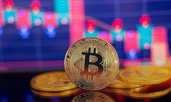 Bitcoin trượt dốc sau khi Fed tăng lãi suất