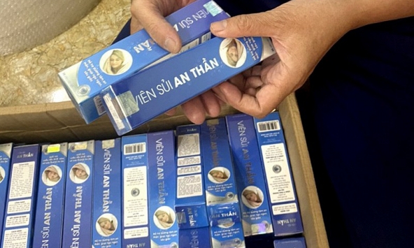 Phát hiện hàng trăm hộp viên sủi an thần nghi là hàng giả