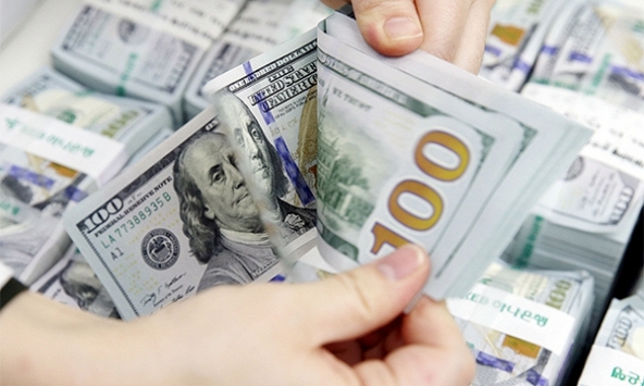 Giá USD trong nước quay đầu giảm