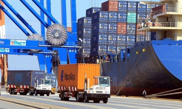 Xuất khẩu của Việt Nam tăng gần 16% trong 10 tháng đầu năm