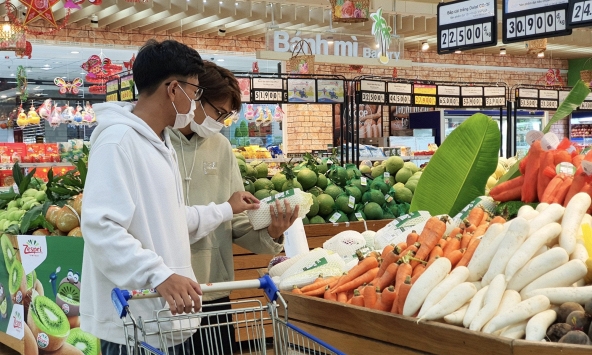 Cuối tuần, loạt siêu thị ở TPHCM đua nhau tung khuyến mãi