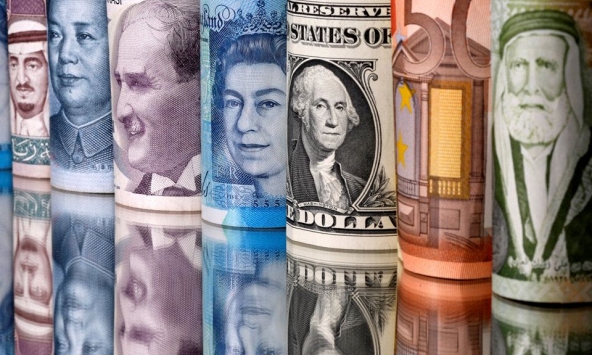 Giá USD trong nước tăng trở lại