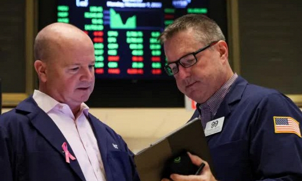 Chứng khoán thế giới tăng trước cuộc bầu cử giữa nhiệm kỳ của Mỹ