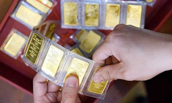 Giá vàng thế giới tiếp tục đà tăng mạnh