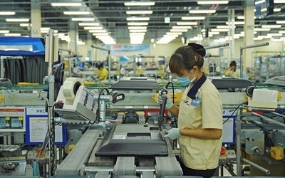 Khuyến nghị cổ phiếu 16/11: HPG, HDG, BMP, PHR