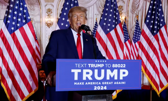 Ông Trump tuyên bố tái tranh cử tổng thống Mỹ năm 2024