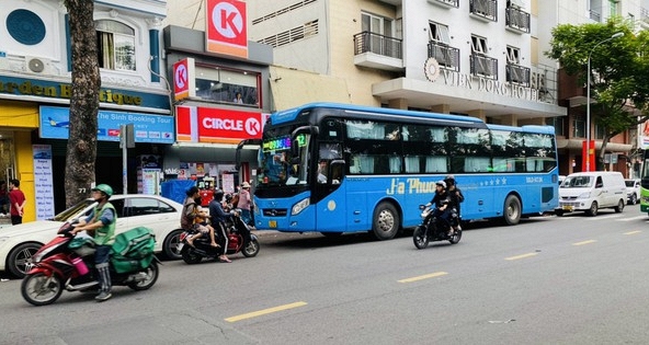 TP.HCM có thể cấm xe giường nằm vào nội đô trong khung thời gian từ 6h - 22h, bắt đầu từ giữa tháng 12