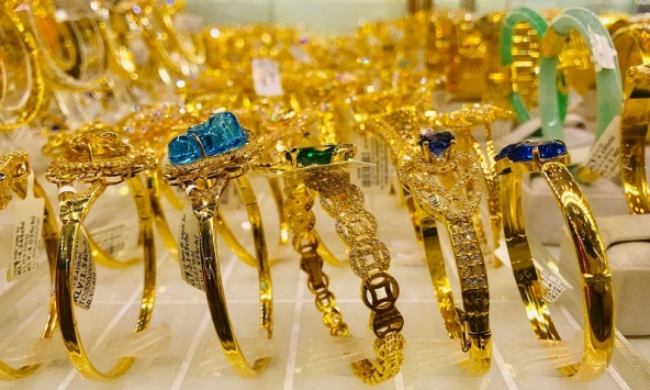 Đà giảm của vàng vẫn chưa chấm dứt