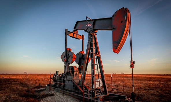 Giá xăng dầu ngày 21/11: Chưa có dấu hiệu phục hồi